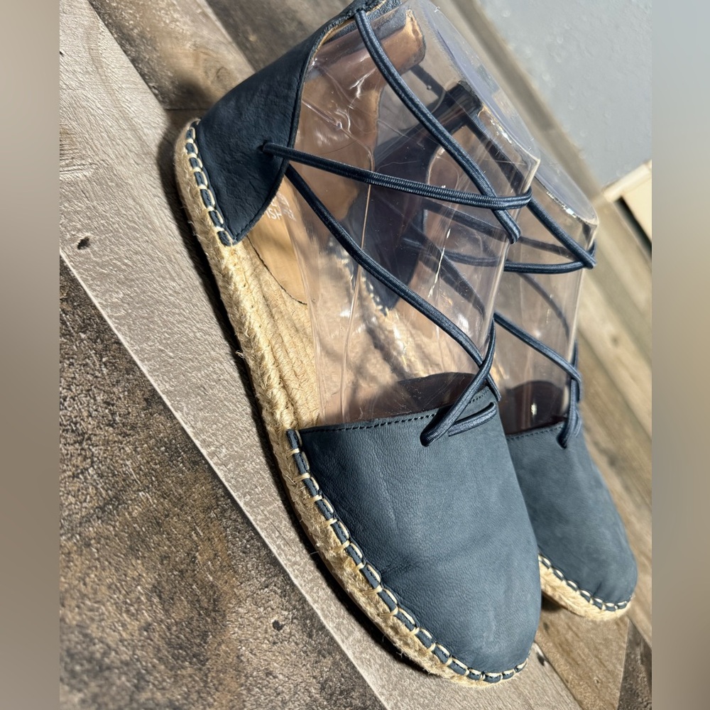 Eileen Fisher‎ Lace Up espadrille Flat- 7 - Picture 2 of 7